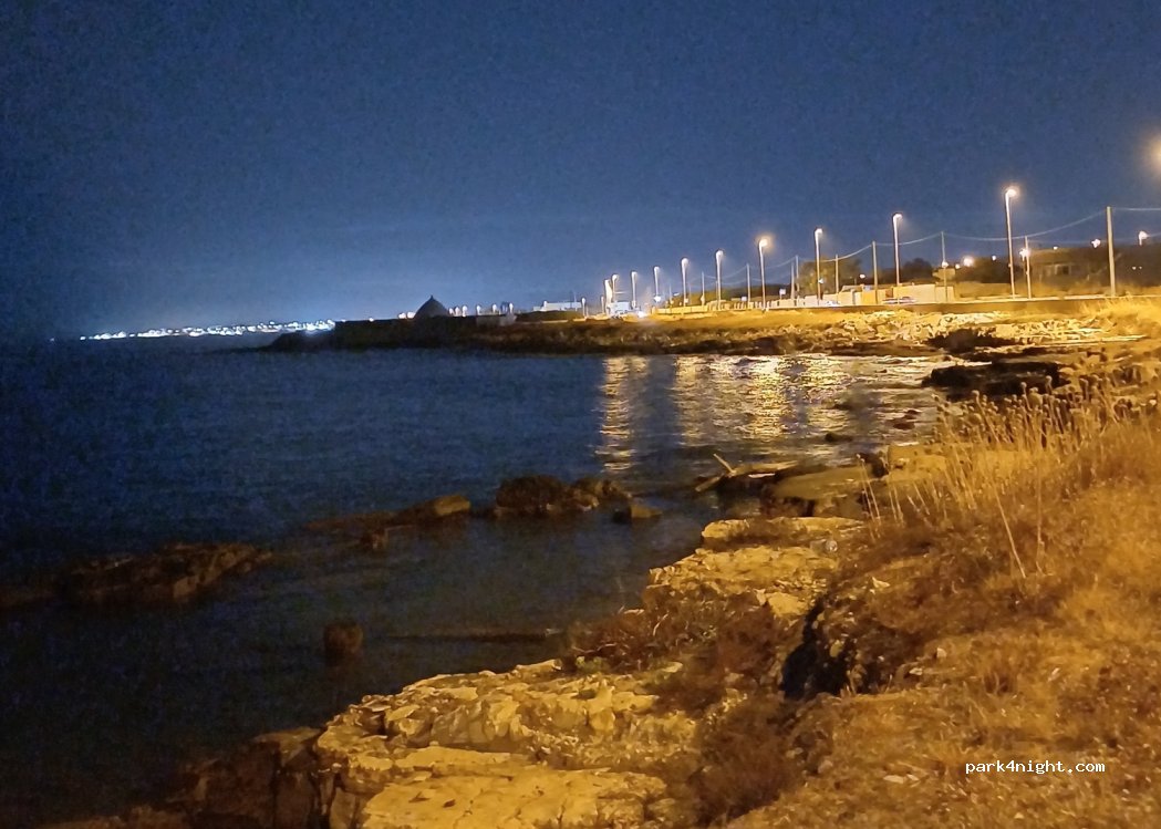 (70126) Bari - 23 Via Giovanni Di Cagno Abbrescia — foto 2