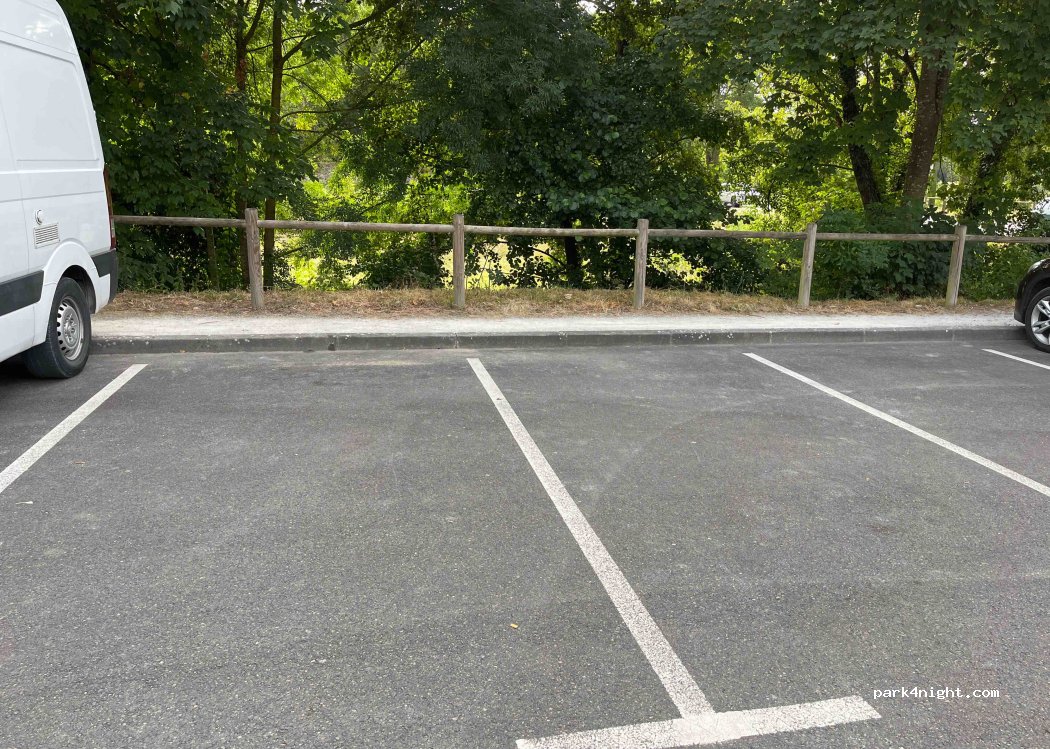 (37190) Azay-le-Rideau - 63 Avenue de la Gare — foto