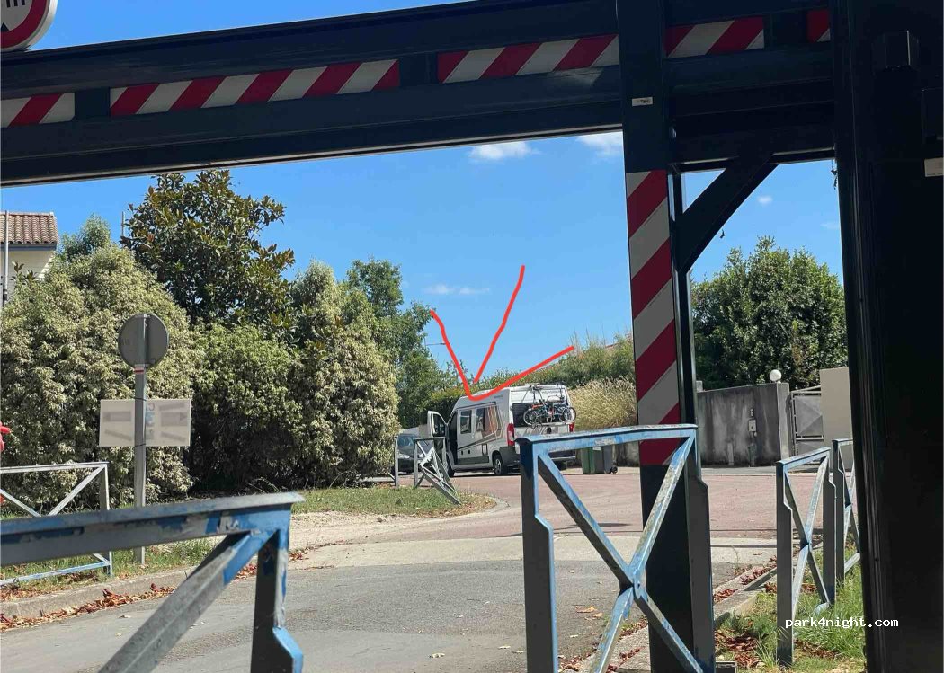 (33530) Lormont - 14 Chemin du Grand Came — foto