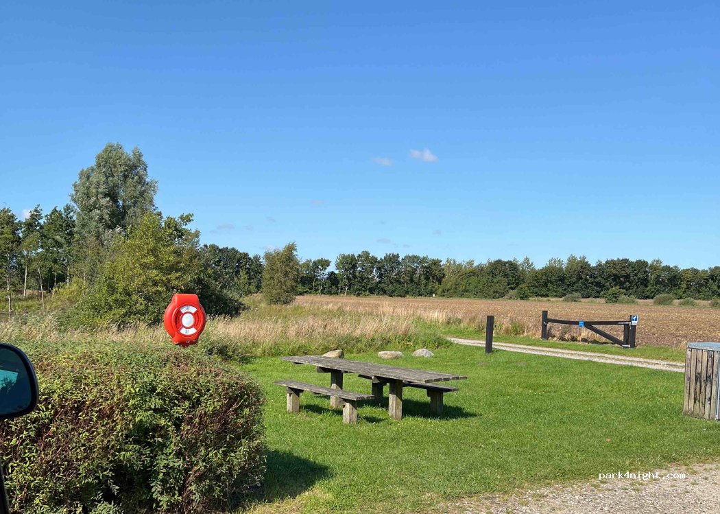 (9382) Tylstrup - Grusstien — foto
