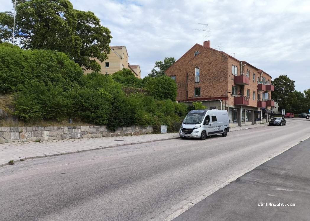 (644 32) Torshälla - 20 Brogatan — foto