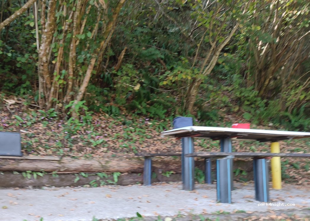 (47250) Lipa - Unnamed Road — foto 2