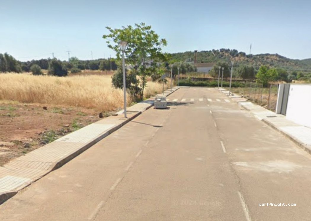 (06100) Olivenza - 44 Avenida del Arco — foto