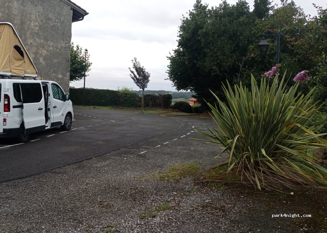 (40300) Saint-Lon-les-Mines - 52 Route de la Payolle — foto