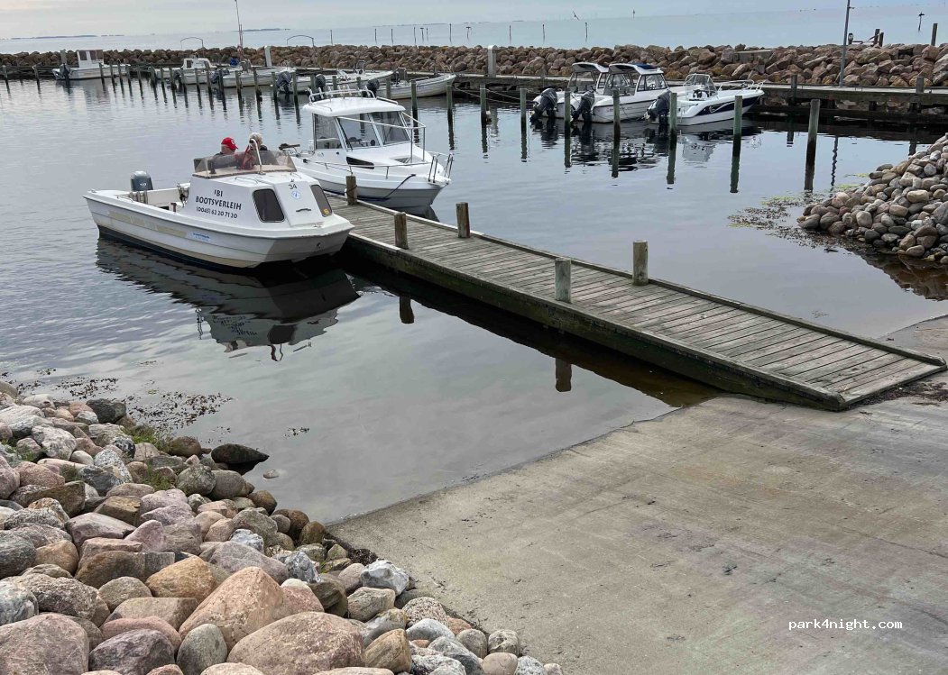 Spodsbjerg Turistbådehavn — foto