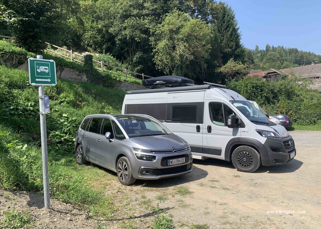 Am Parkplatz in der Neumarkterstraße — foto 3