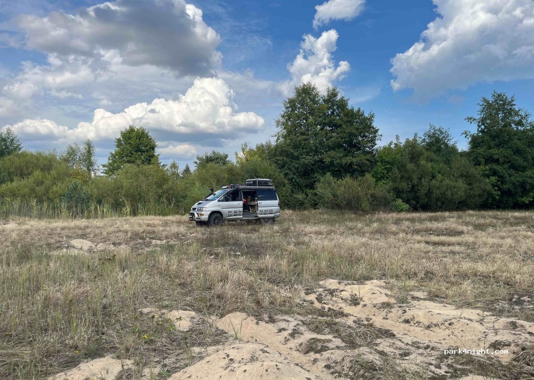 (97-220) Grotowice - Unnamed Road — foto