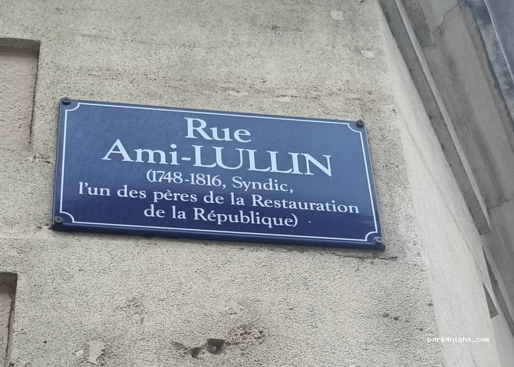 (1207) Genève - 12 Rue Ami-Lullin — foto