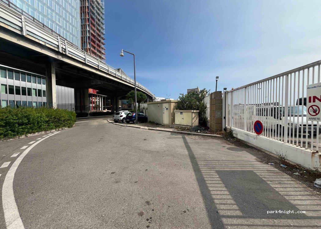 (13002) Marseille - 4 Boulevard Euromediterranée Quai d'Arenc — foto
