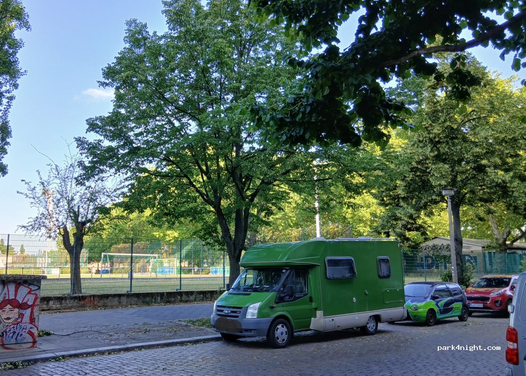 (10437) Berlin - 17 Topsstraße — foto