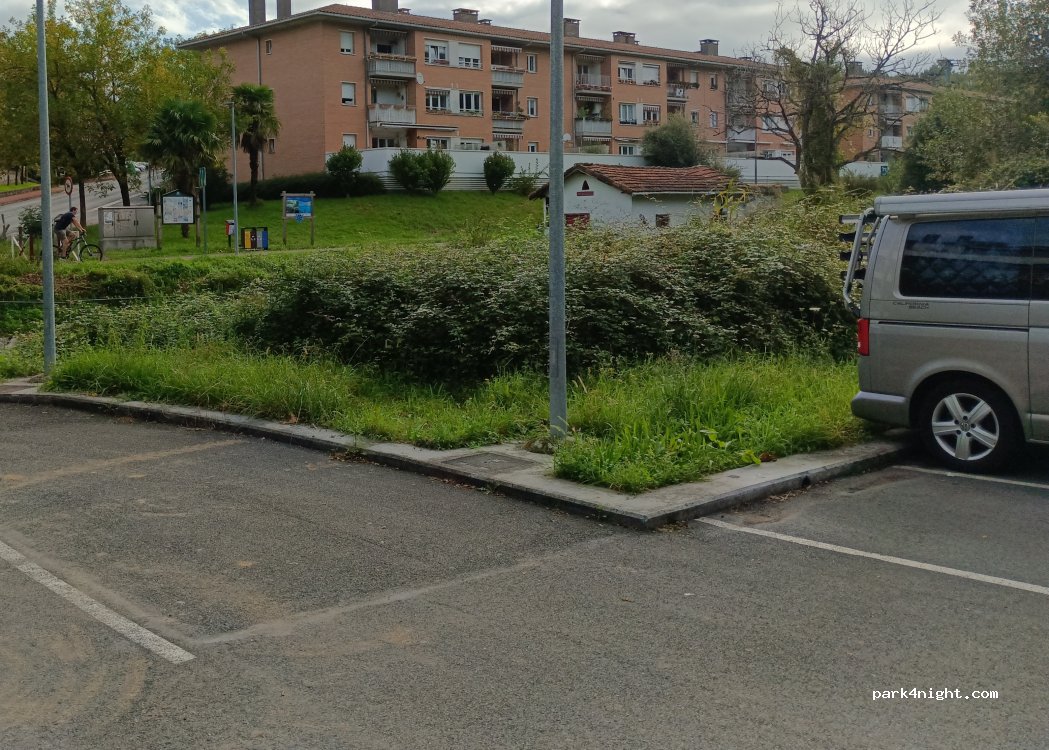 (20180) Oiartzun - 902 Rafael Pikabea Etorbidea — foto 4