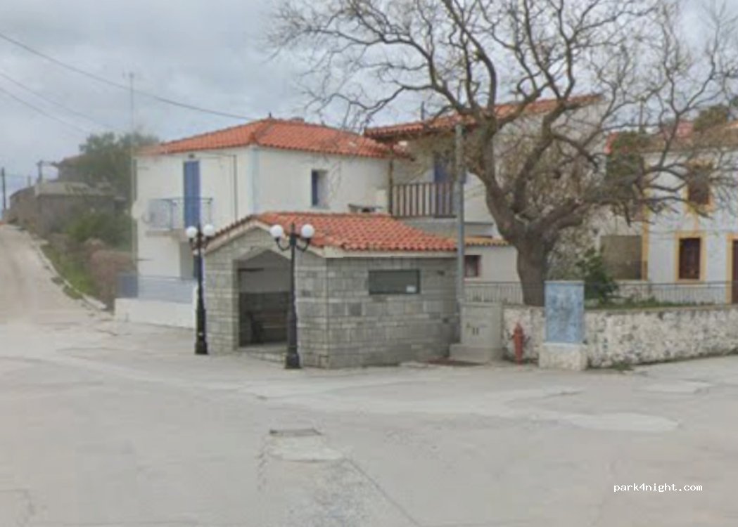 (814 01) Lychna - Unnamed Road — foto