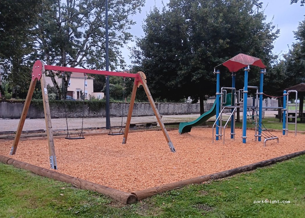 (88320) Lamarche - 25 Rue de Bellune — foto 2