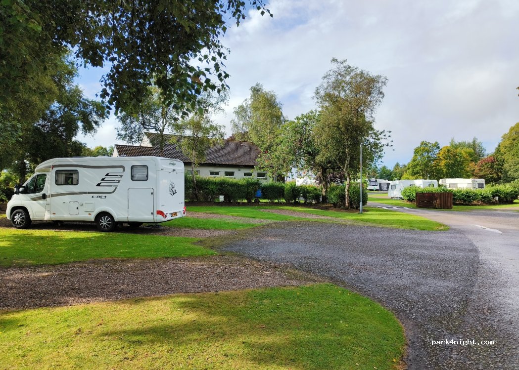 Aden Caravan & Camping — foto