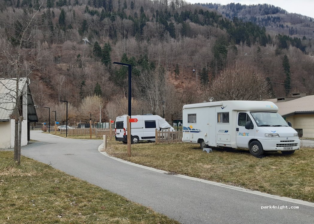 Camping le martinet — foto 2