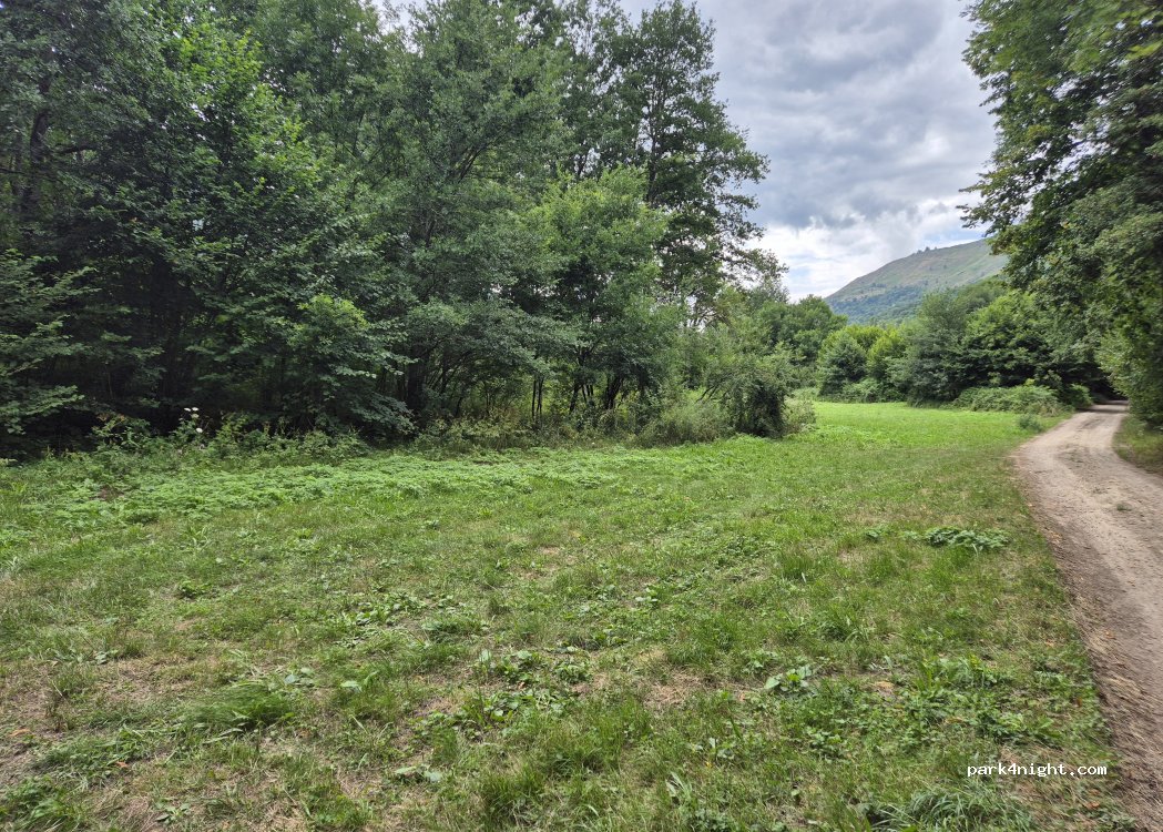 (09110) Savignac-les-Ormeaux - — foto 2