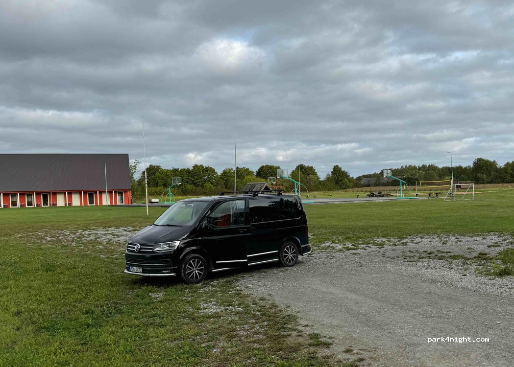 (94101) Pihtla - Unnamed Road — foto