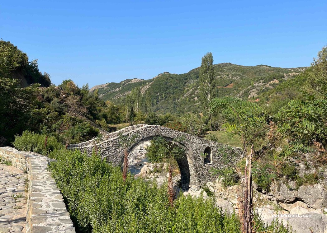 (1504) Kurcaj - — foto