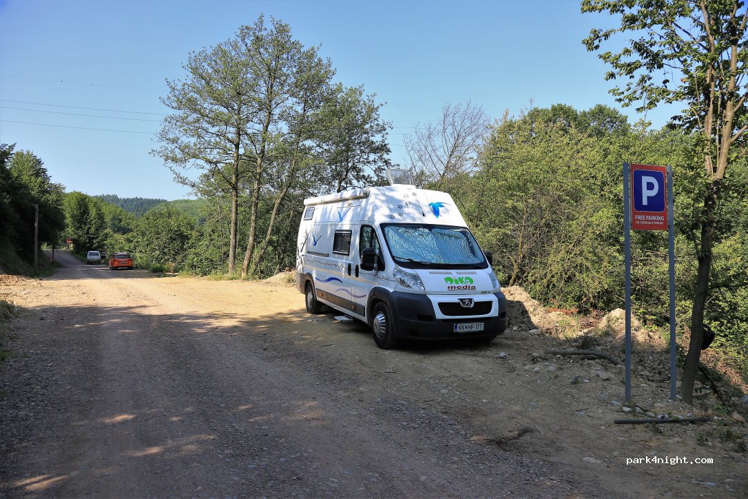 () Visoko - Unnamed Road — foto