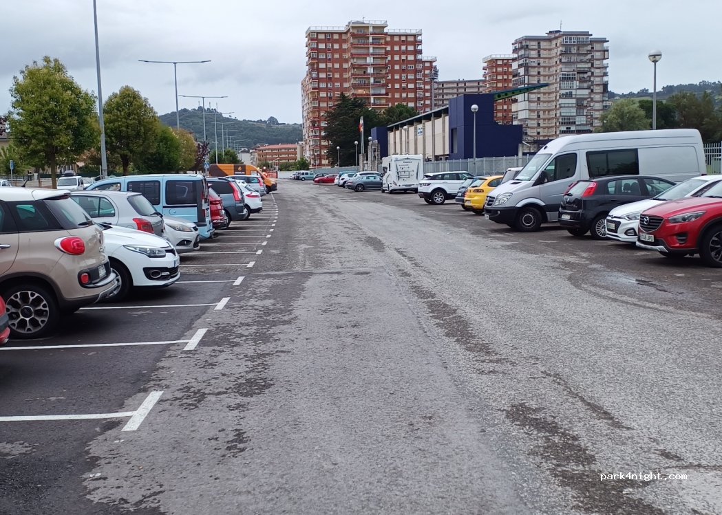 (39770) Laredo - 34 Avenida Derechos Humanos — foto