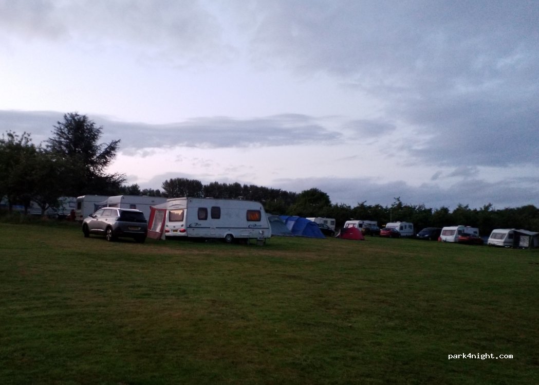 Westdown Orchard Touring Park — foto