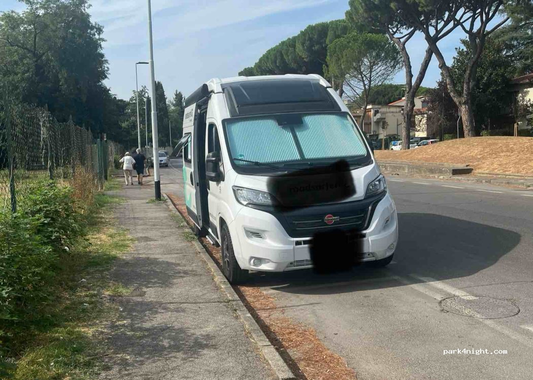 (50137) Firenze - 19 Viale U. Ojetti — foto 2