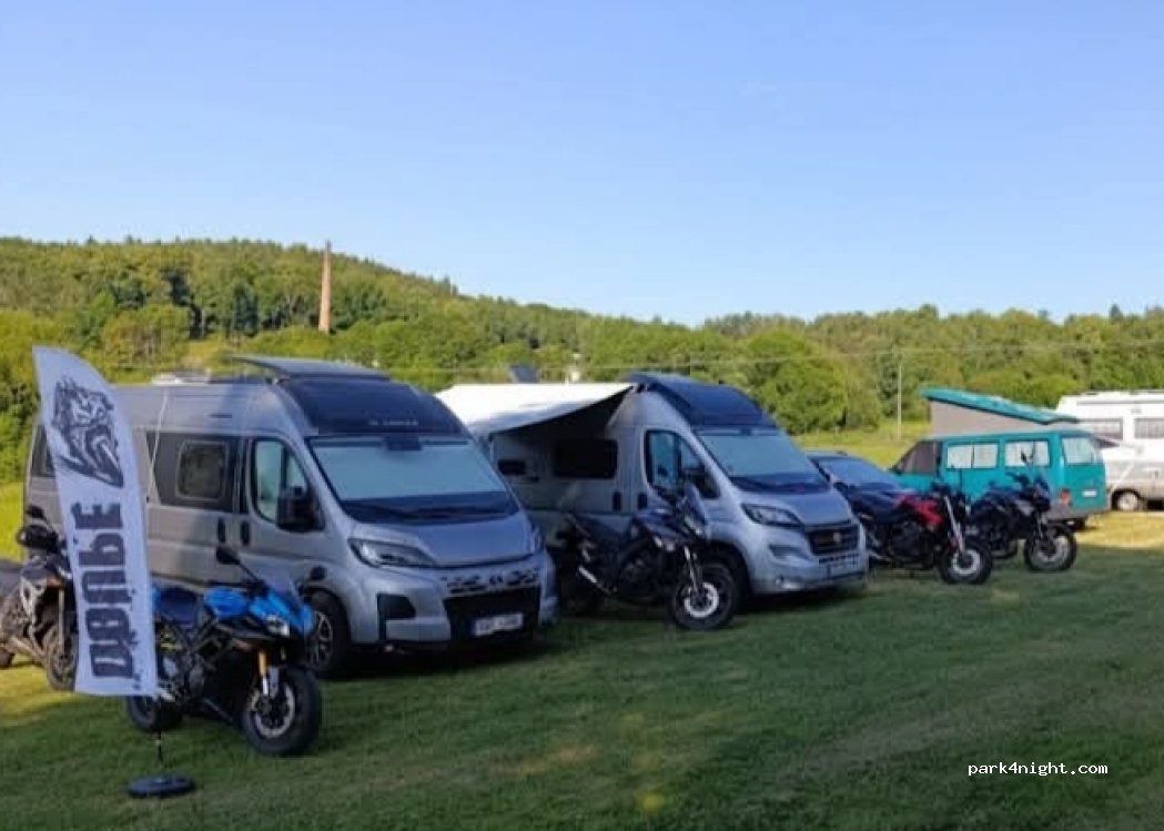 Motorkářský Doupě — foto 5
