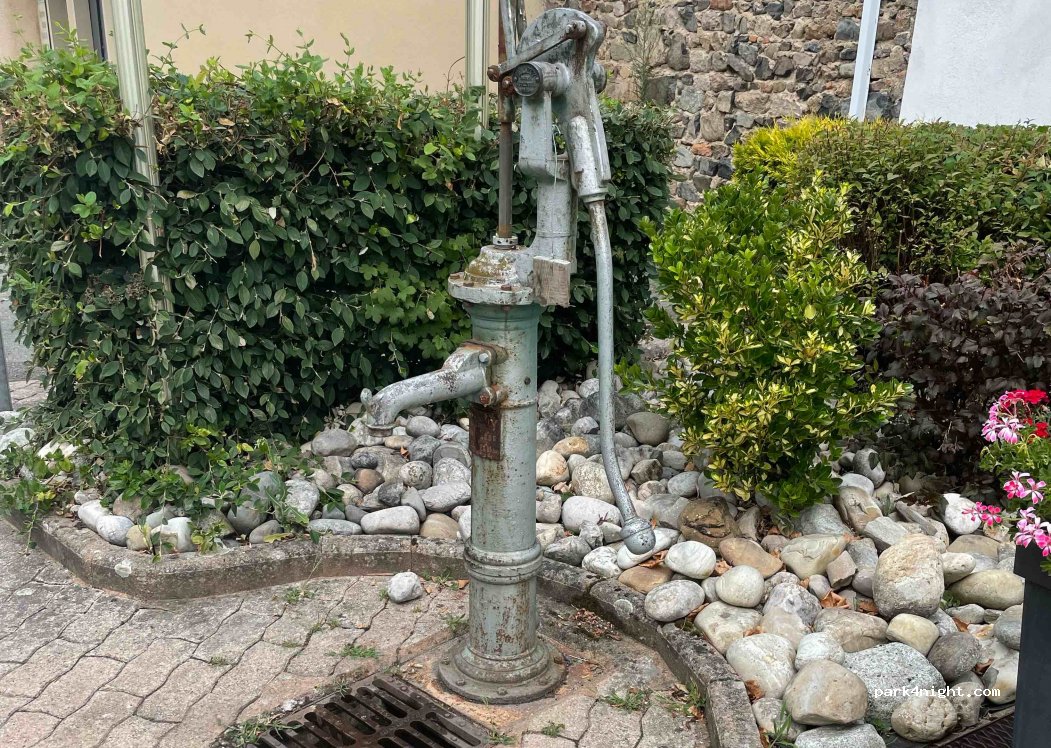 (69860) Ouroux - Le Village — foto 2