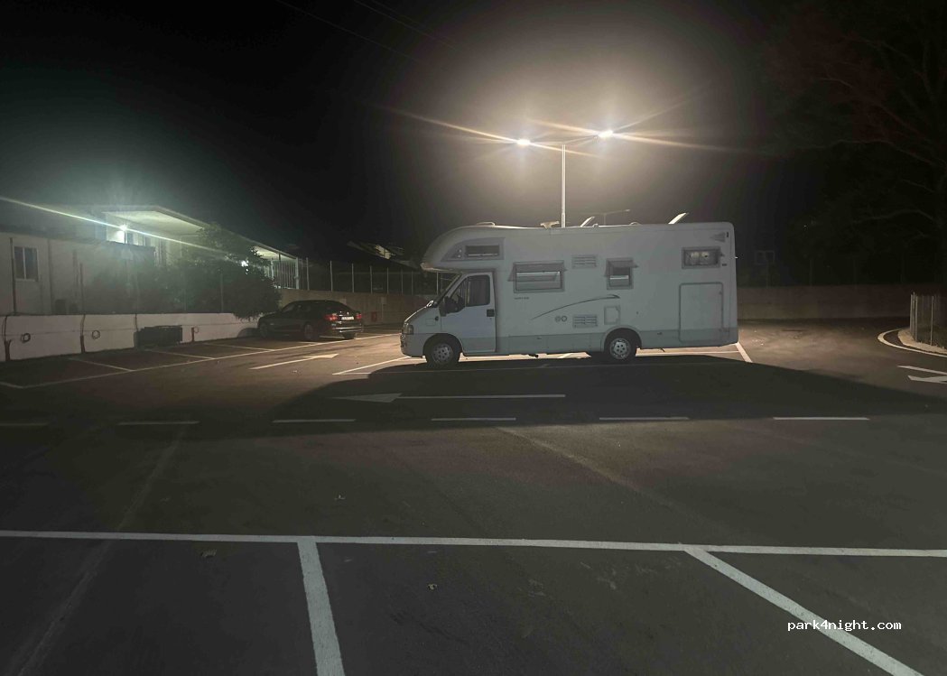Parking 24H Parga — foto