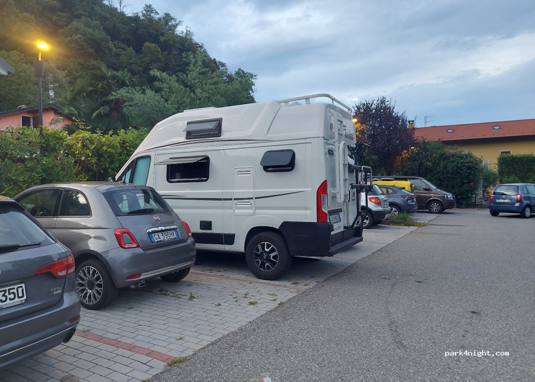 (28822) Cannobio - 19 Via Darbedo — foto 2