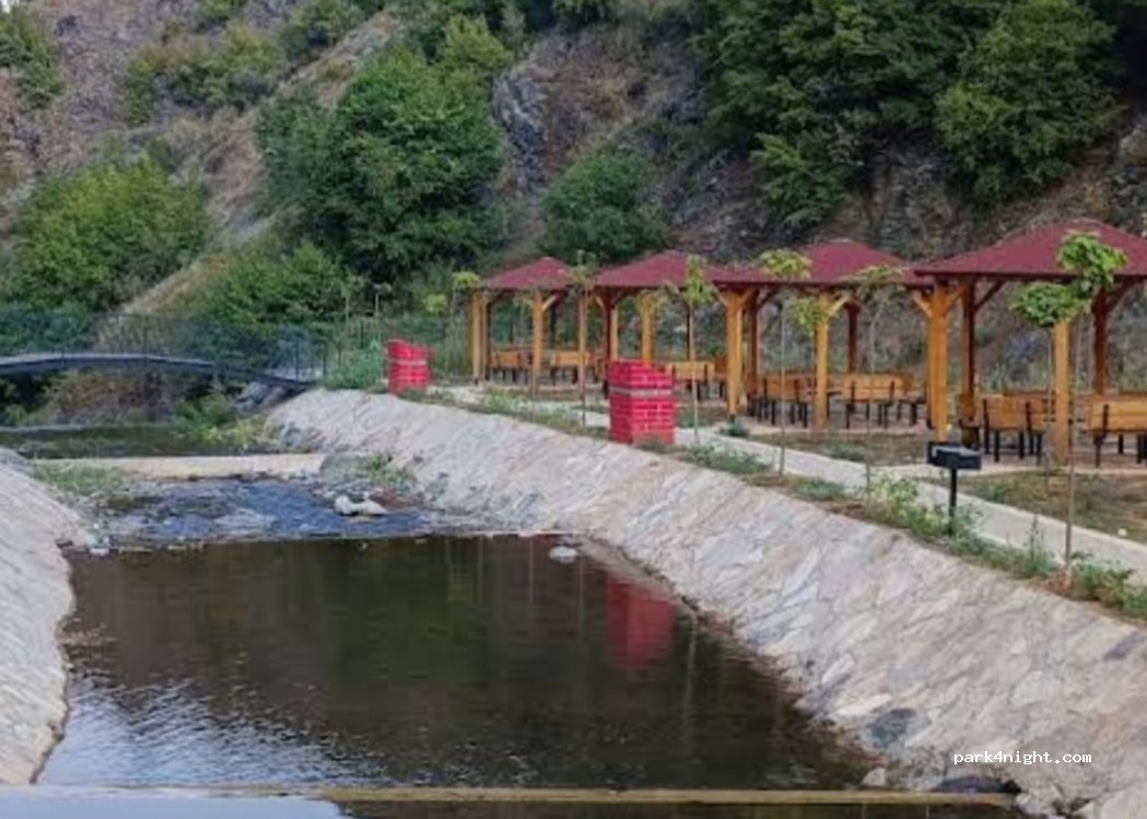 (20000) Korishë - Unnamed Road — foto 3
