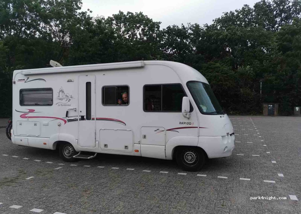 (2334 BZ) Leiden - 21 Oegstgeesterweg — foto