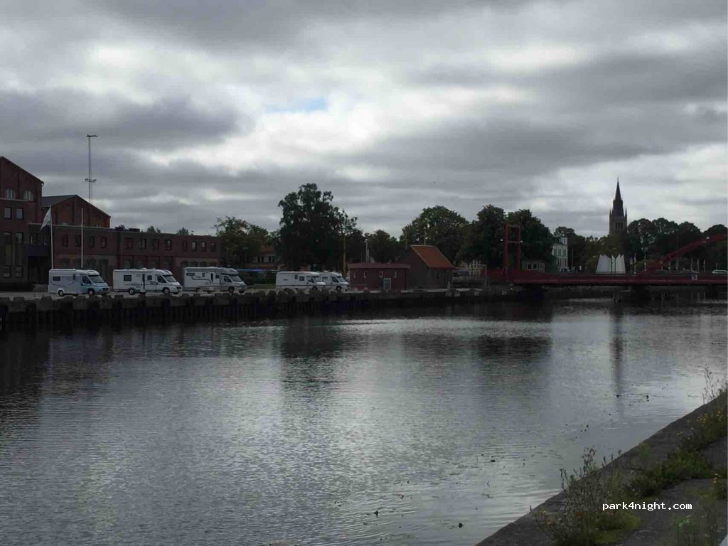(531 40) Lidköping - 1 Östra Hamnen — foto 2