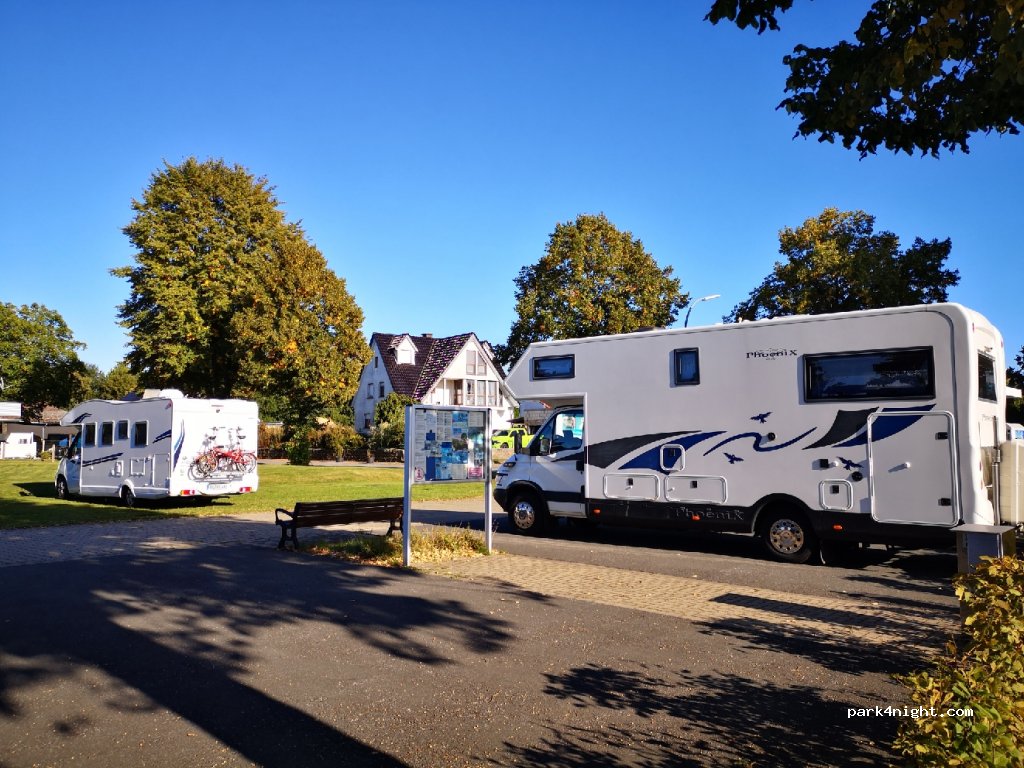 Wohnmobilstellplatz Auf dem Kamp — foto