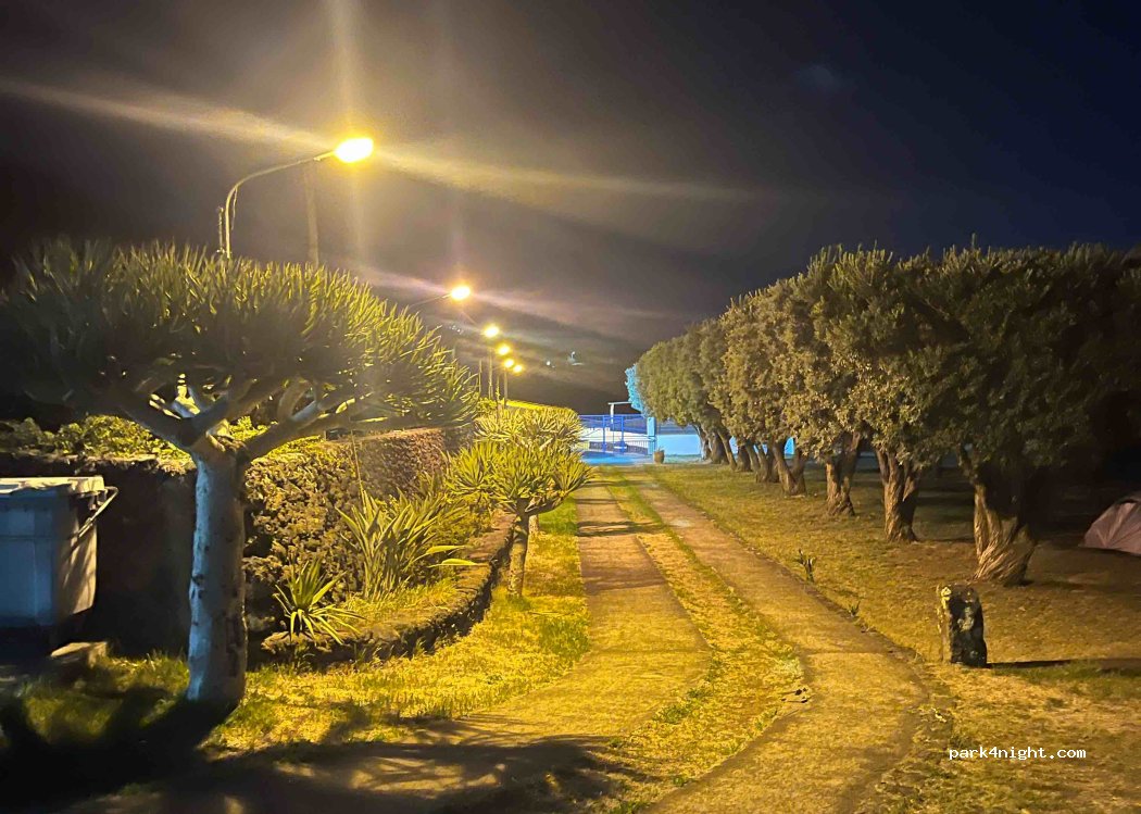 Parque de Campismo da Urzelina — foto