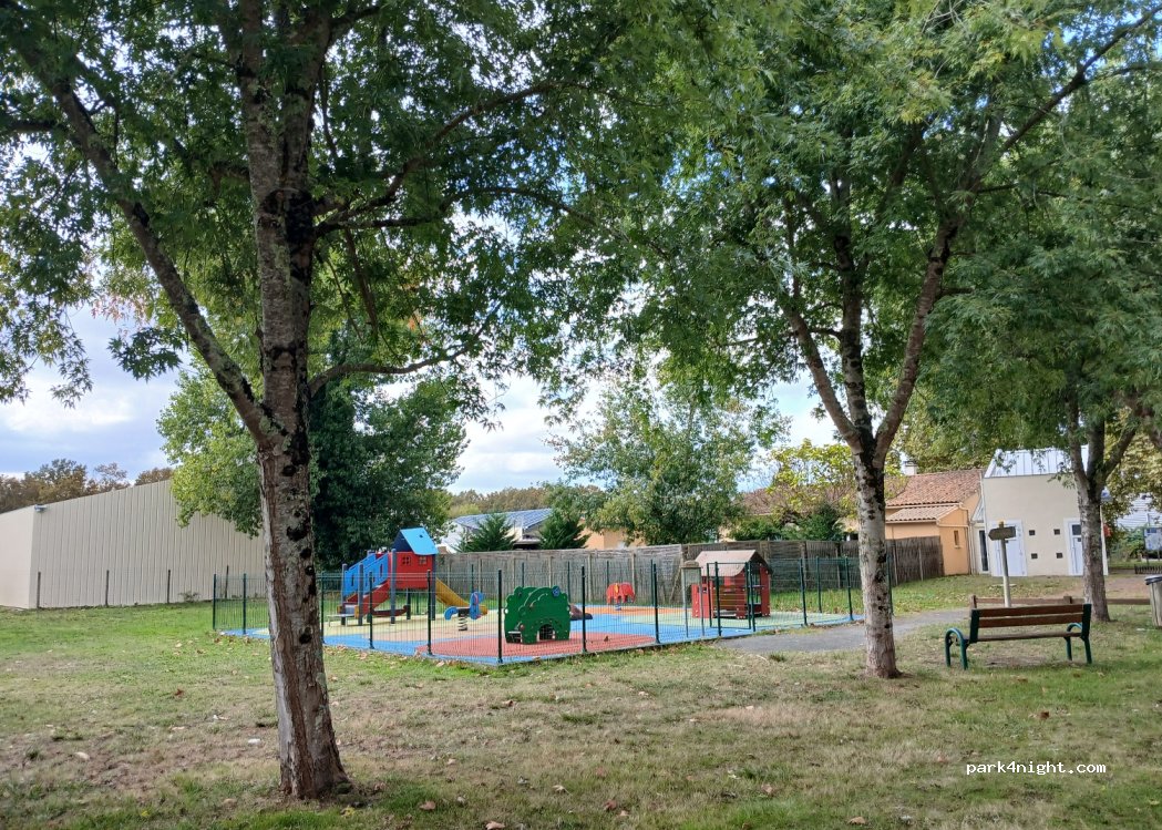 (24700) Moulin-Neuf - 1 Rue Monge — foto
