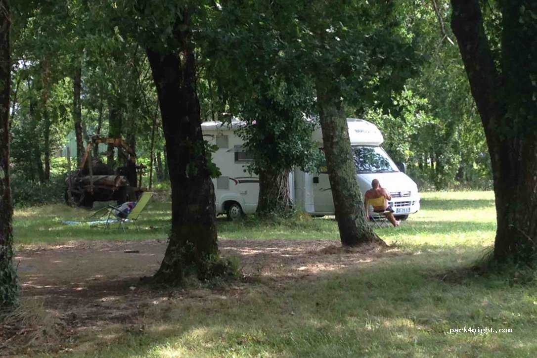 (33125) Hostens - 18 Route de Mont de Marsan — foto 3