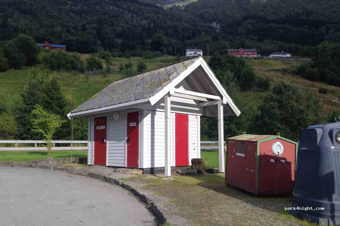(5773) Hovland - Riksveg 13 — foto