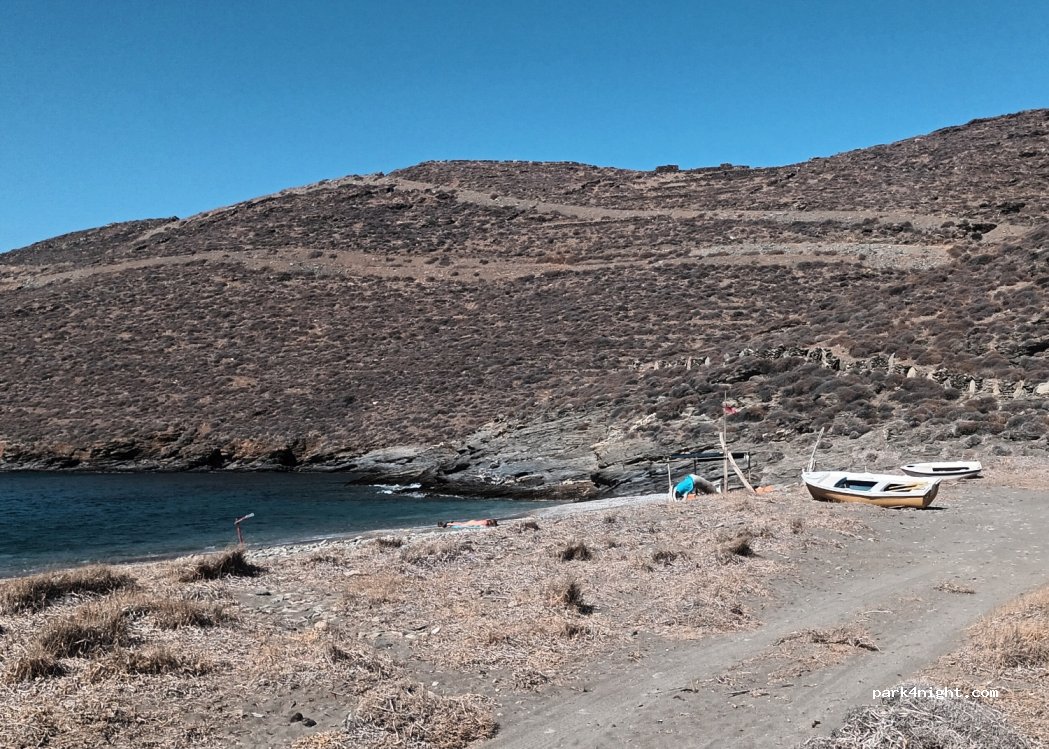 (840 06) Kithnos - Unnamed Road — foto