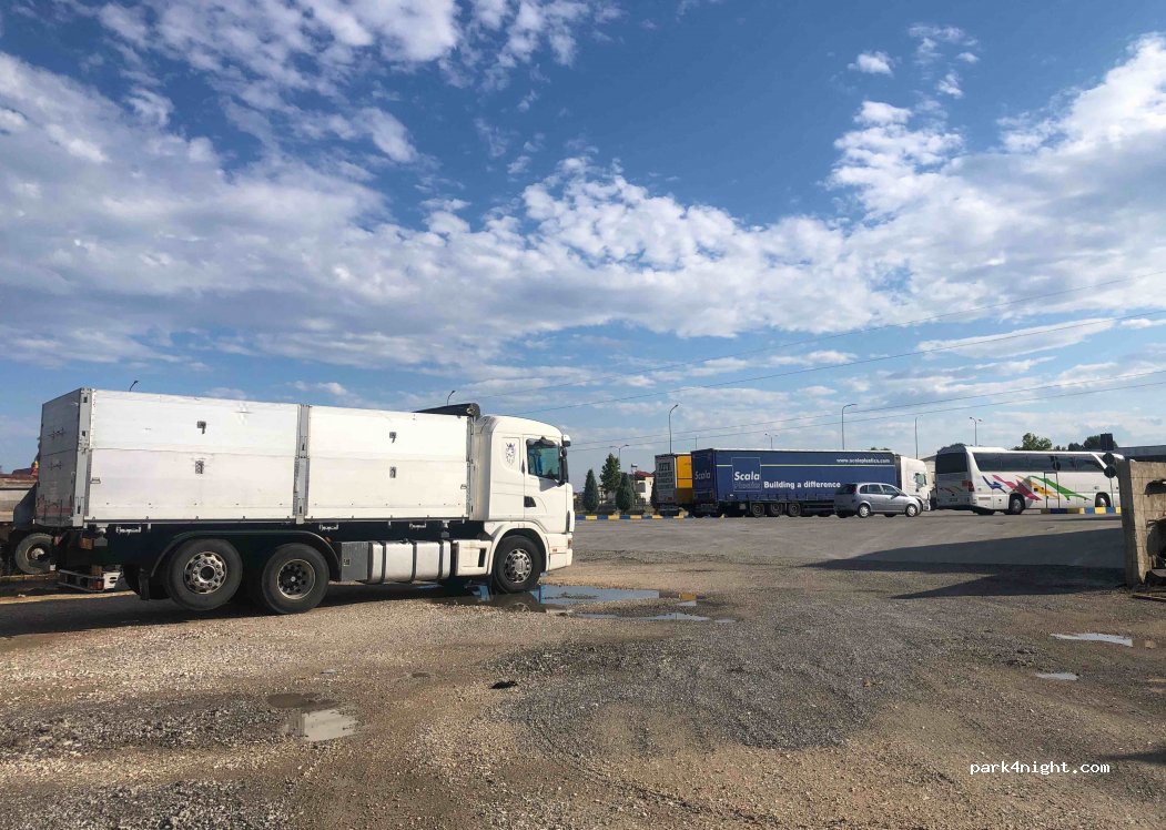 () Kavajë - 6865 SH4 — foto