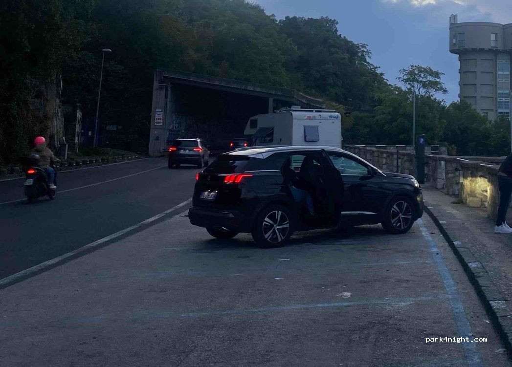 (80053) Castellammare di Stabia - 145 Via Sorrentina — foto 2