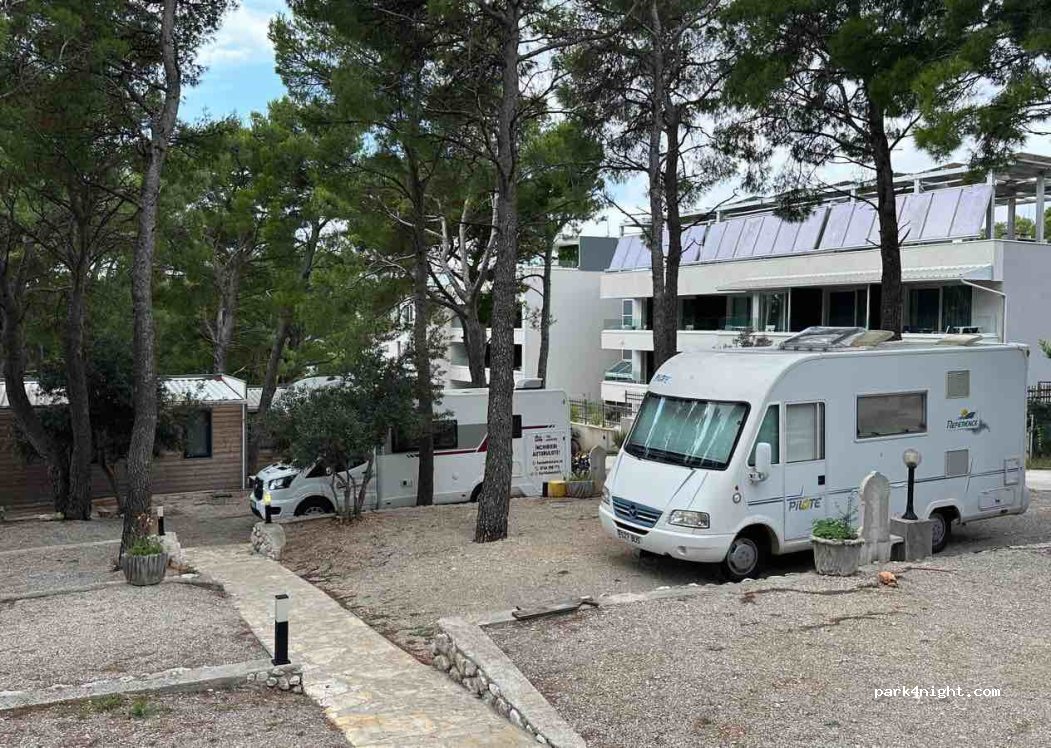 Camp Makarska — foto