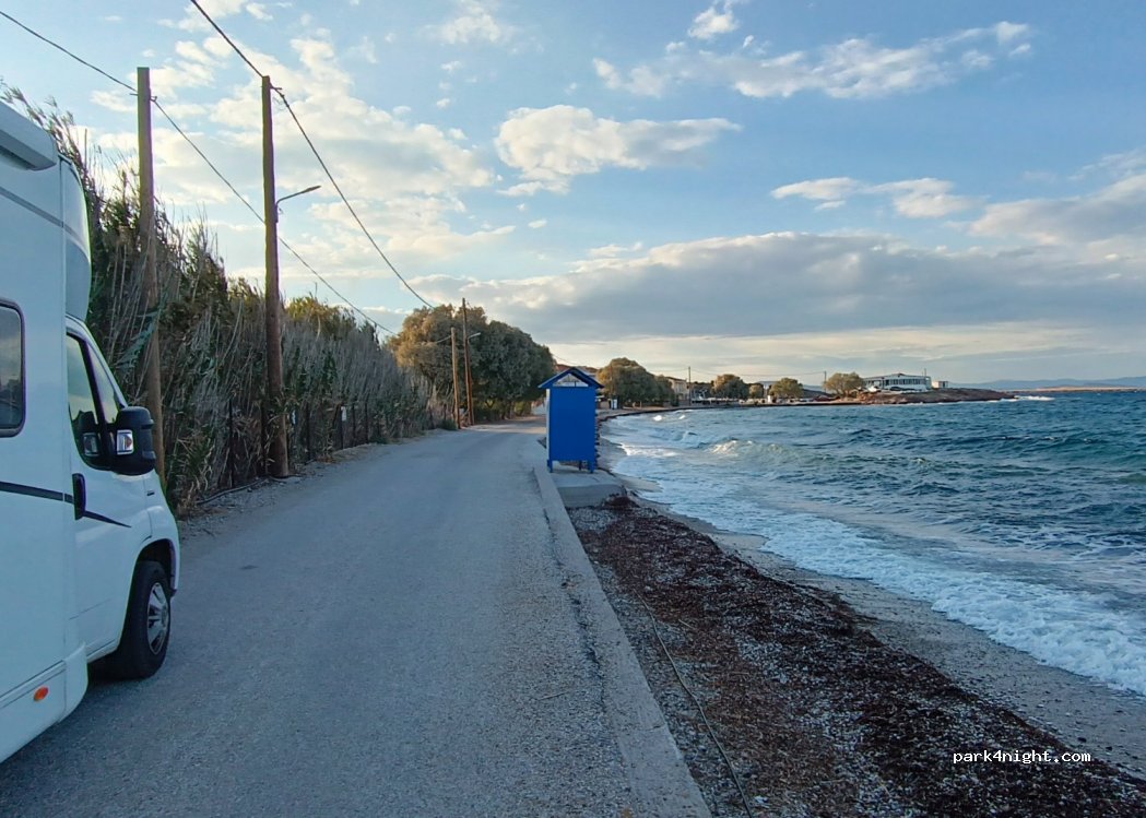 (811 00) Toumpes - Unnamed Road — foto