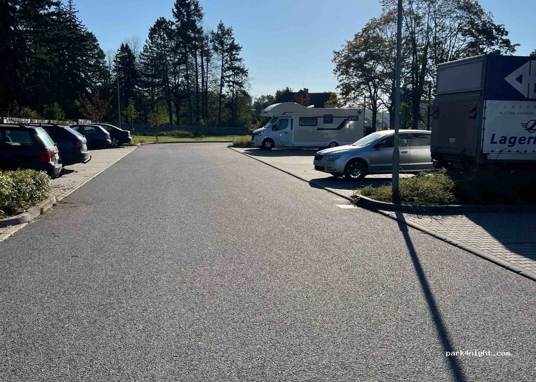(594 01) Velké Meziříčí - Karlov — foto