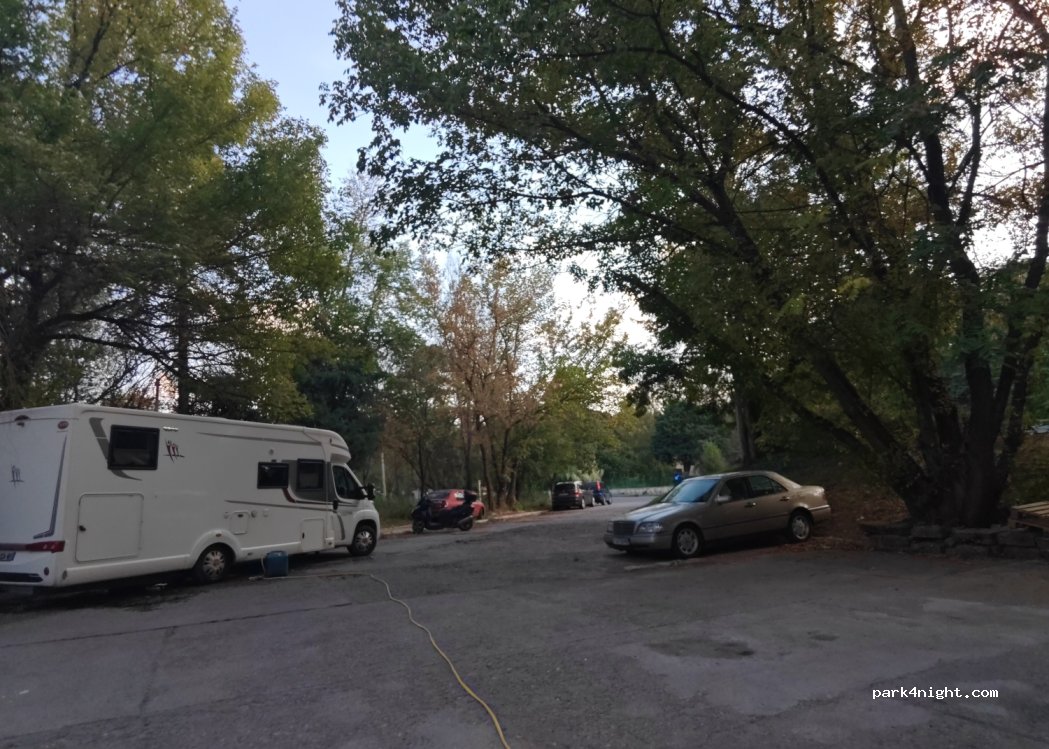 () București - 1 Piața Presei Libere — foto 2