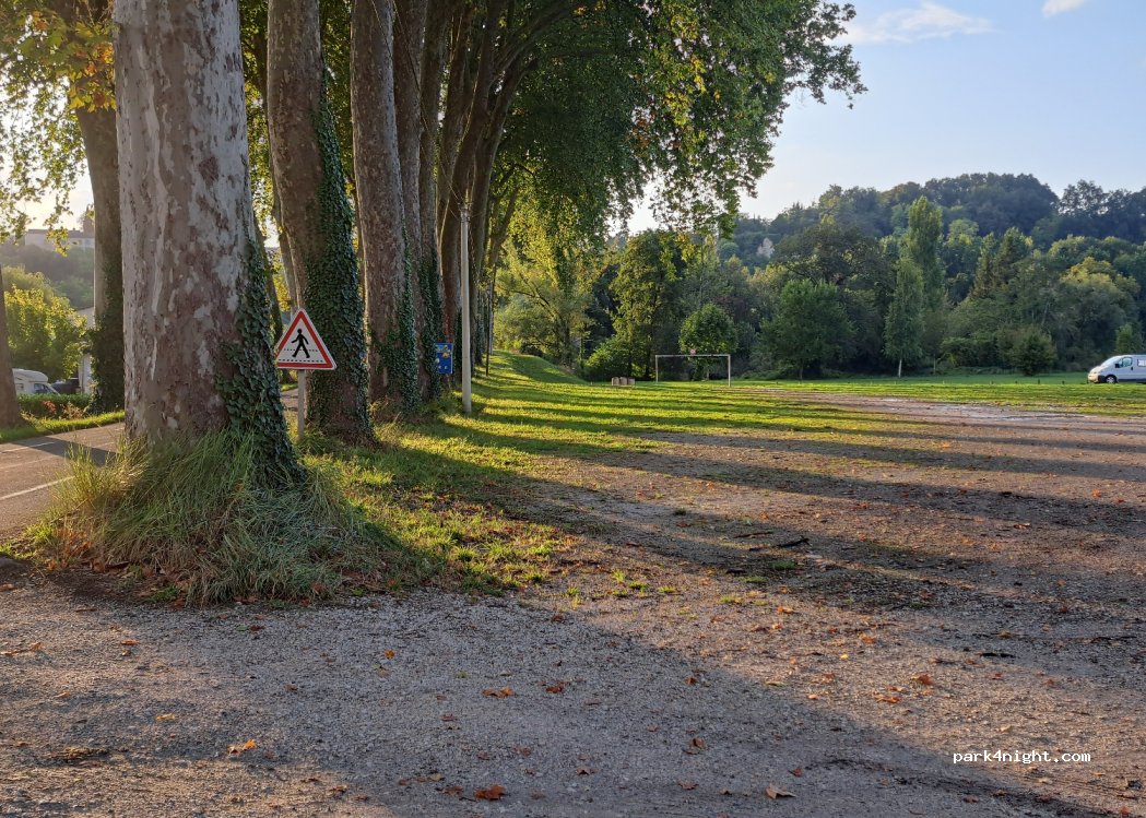 (16390) Laprade - 14 Route de Riberac — foto 2