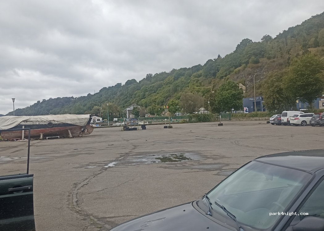 (4500) Huy - 73 Quai de Compiègne — foto 3