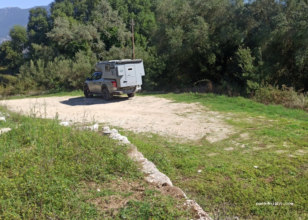 (480 62) Fanari - Unnamed Road — foto