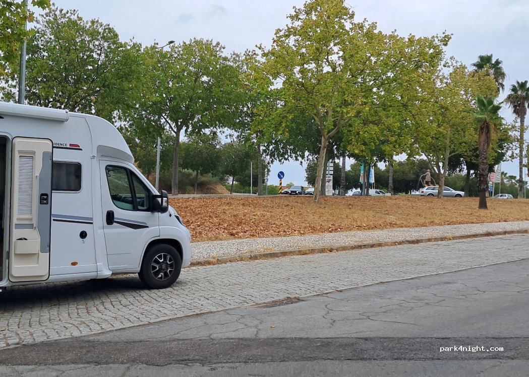 (7350) Elvas - 7a Avenida de Badajoz — foto