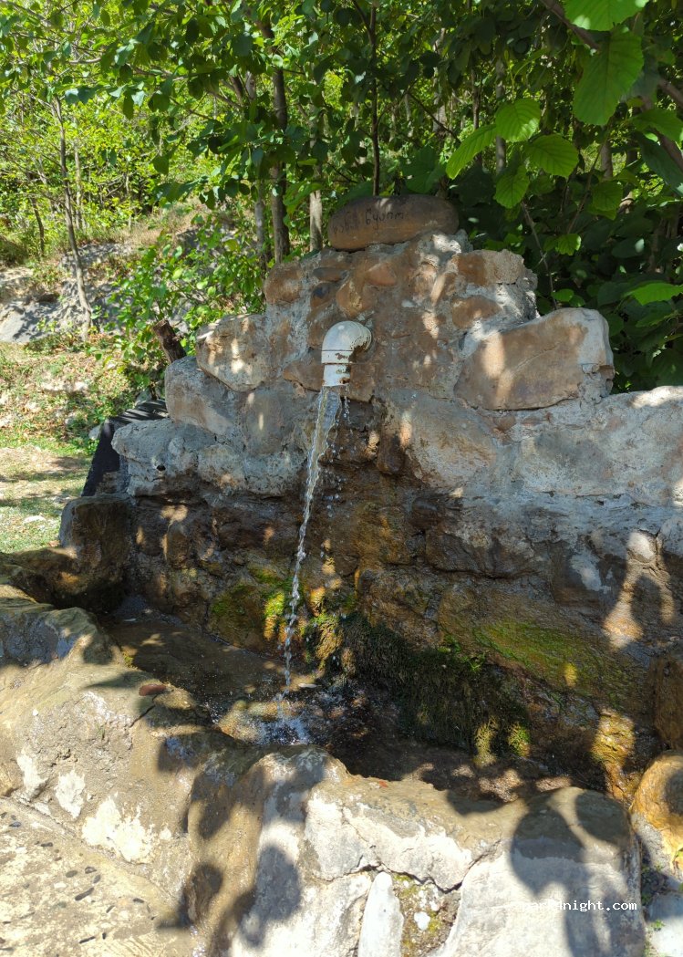 (5102) Isunderi - Unnamed Road — foto